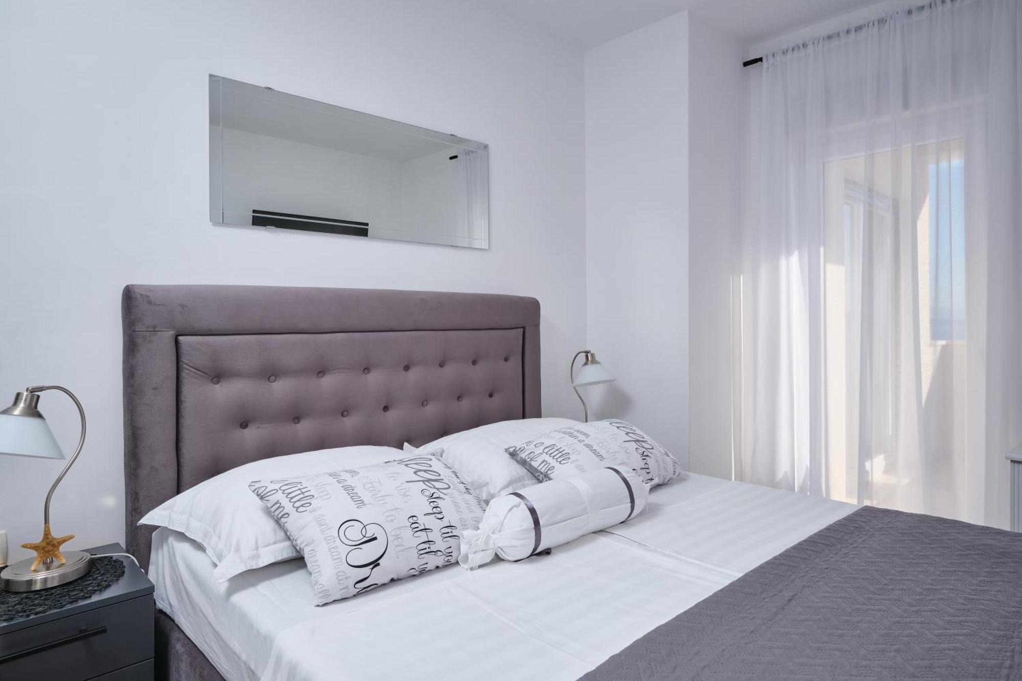 Villa Sky - Heating Pool Kastel Novi Екстер'єр фото