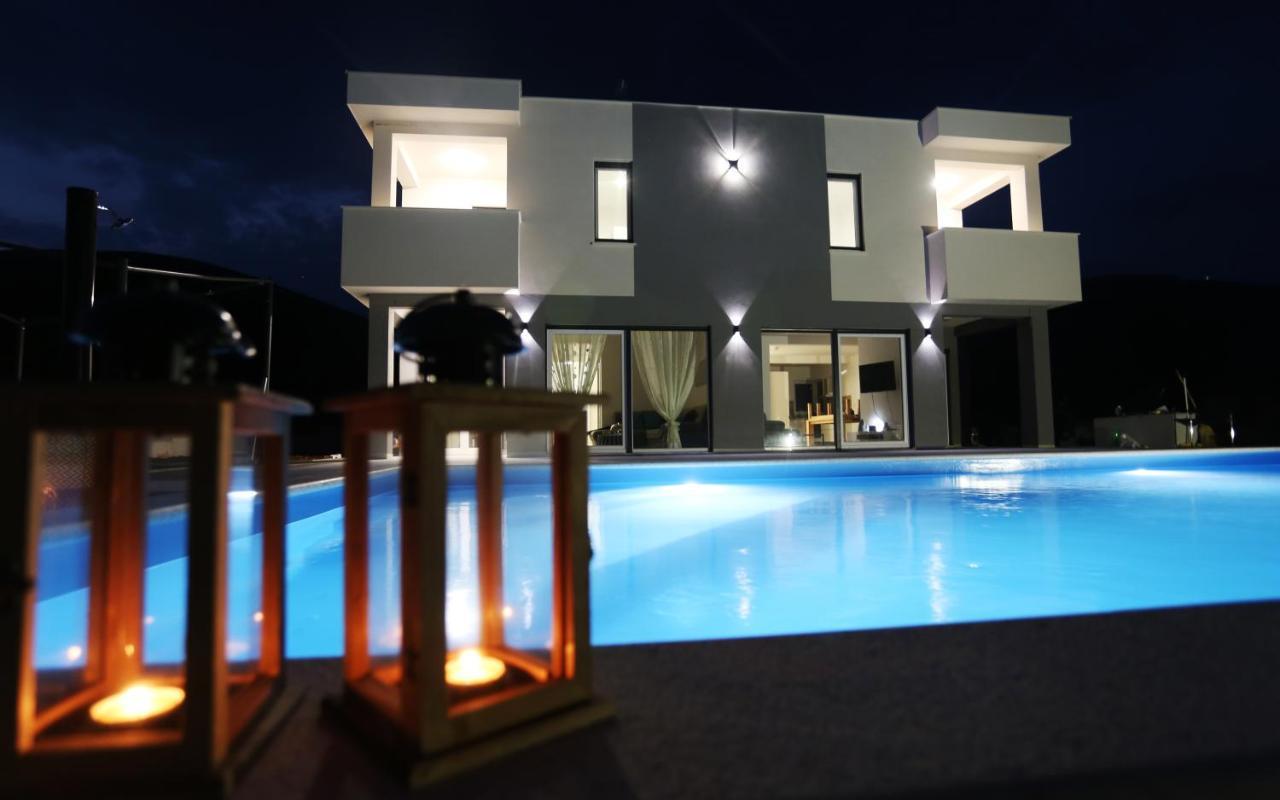 Villa Sky - Heating Pool Kastel Novi Екстер'єр фото